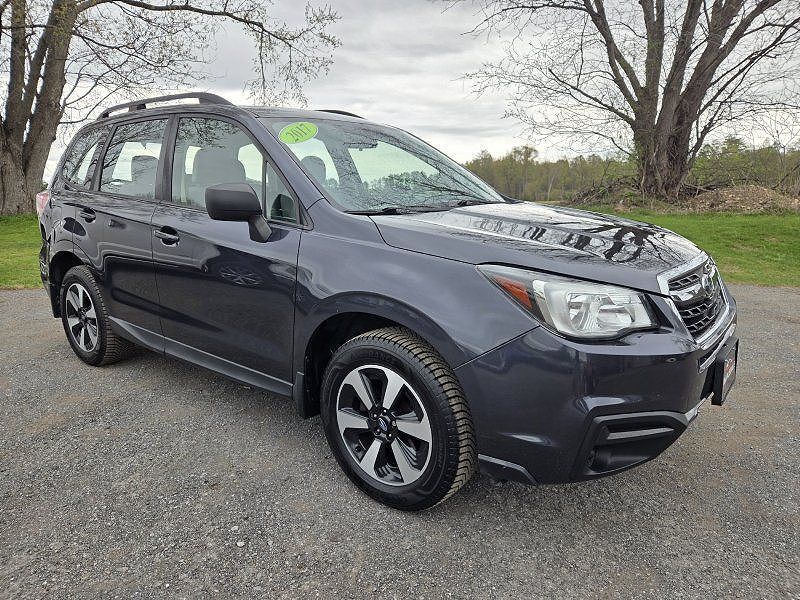 2017 SUBARU Forester