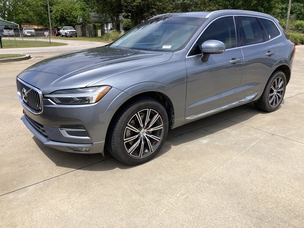 2021 VOLVO XC60