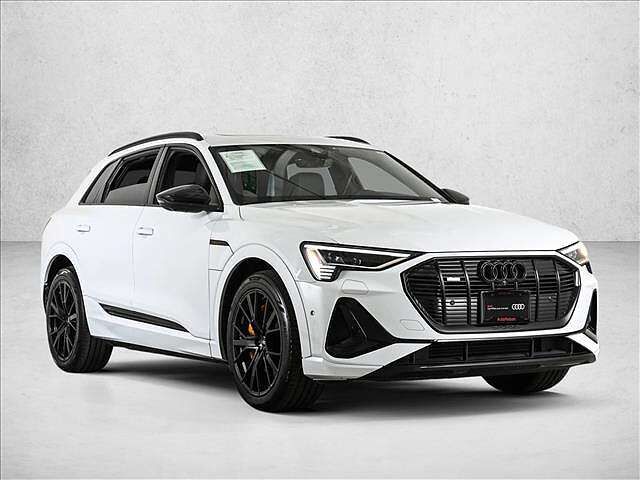 2023 AUDI e-tron