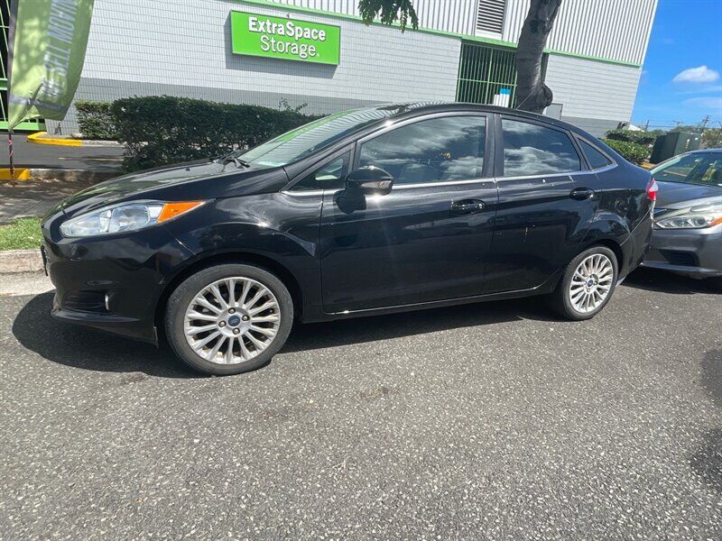 2014 FORD Fiesta