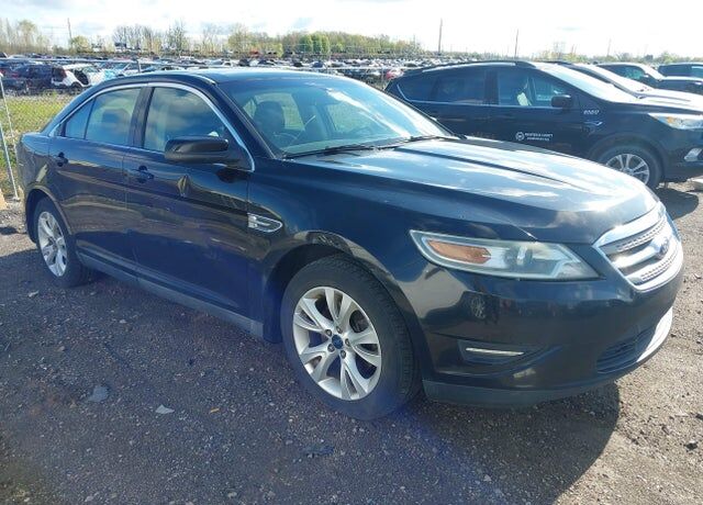 2011 FORD Taurus