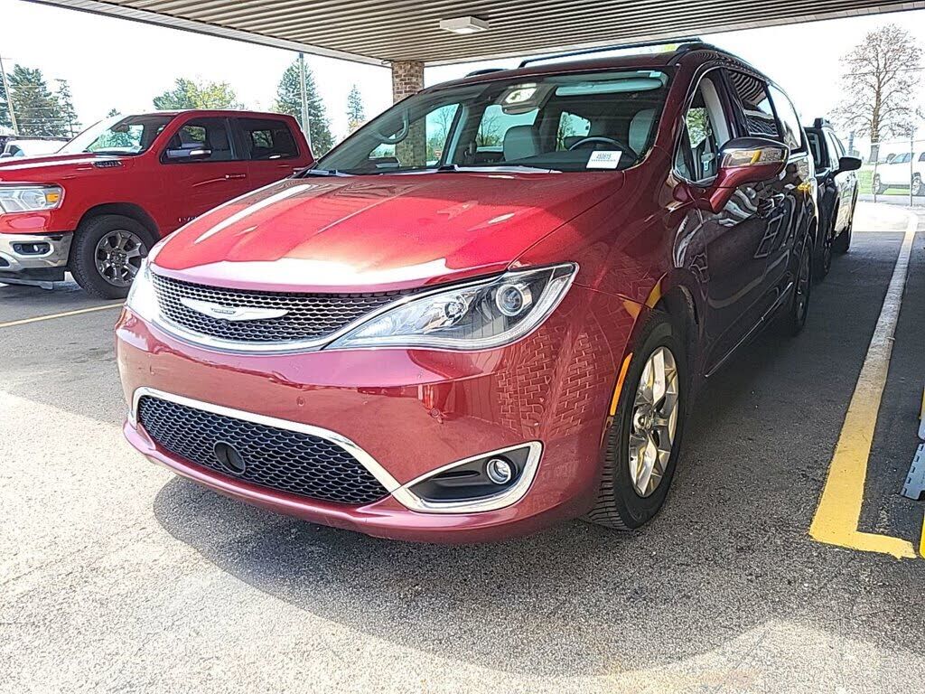 2019 CHRYSLER Pacifica