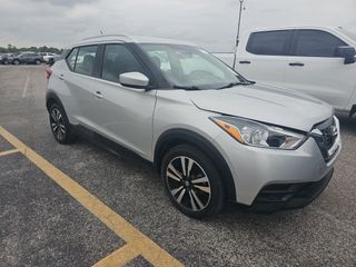 2019 NISSAN Kicks