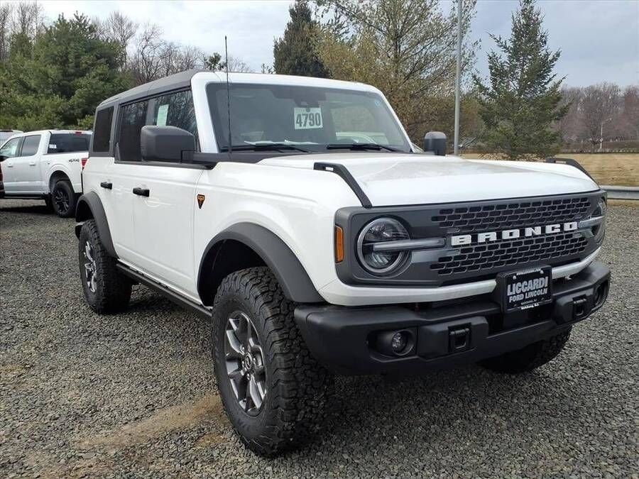 2025 FORD Bronco