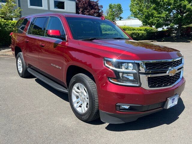 2019 CHEVROLET Suburban