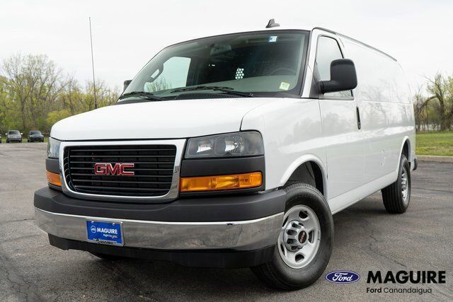 2024 GMC Savana