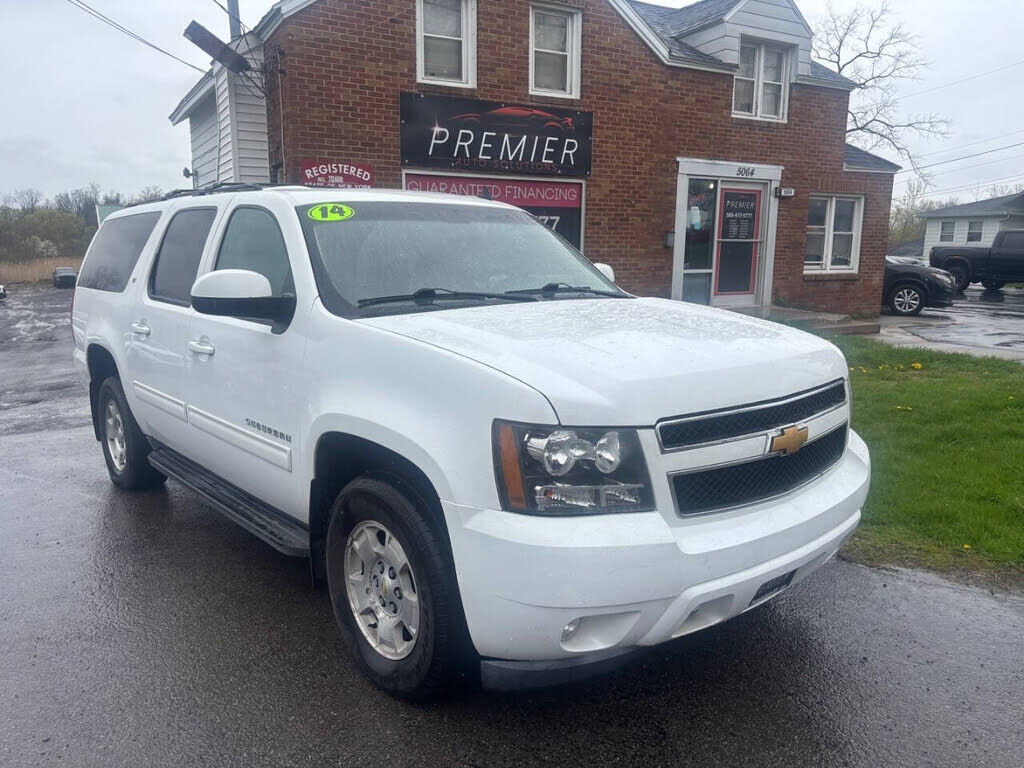 2014 CHEVROLET Suburban