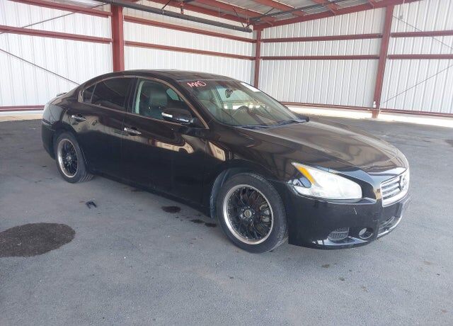 2014 NISSAN Maxima