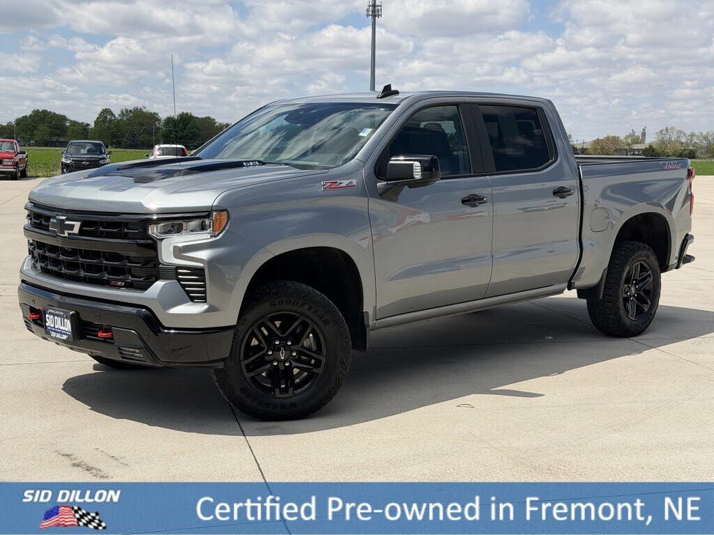 2024 CHEVROLET Silverado