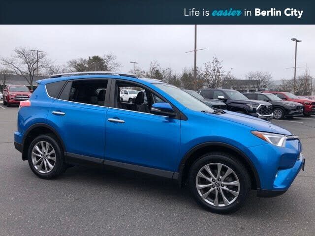 2017 TOYOTA RAV4