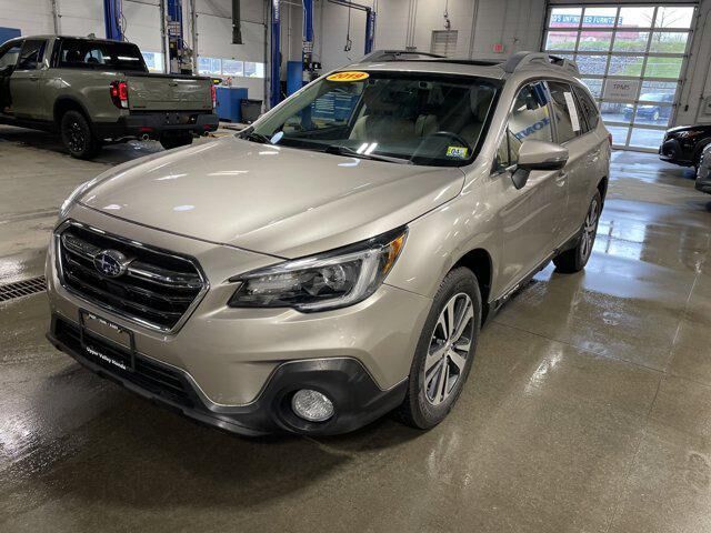 2019 SUBARU Outback