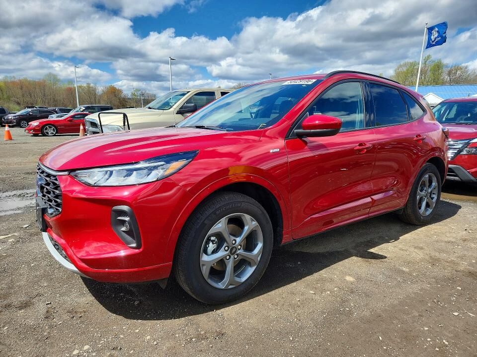 2024 FORD Escape