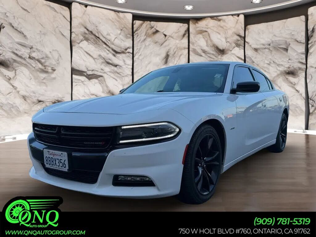 2018 DODGE Charger