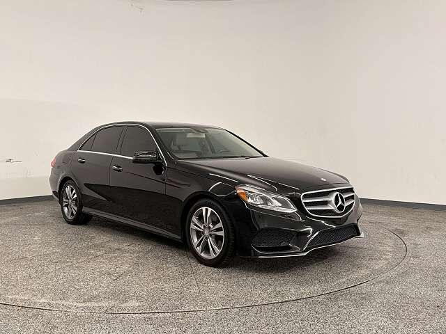2016 MERCEDES-BENZ E-Class