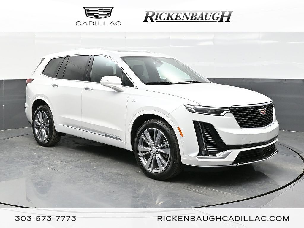 2025 CADILLAC XT6