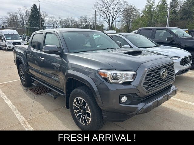 2023 TOYOTA Tacoma