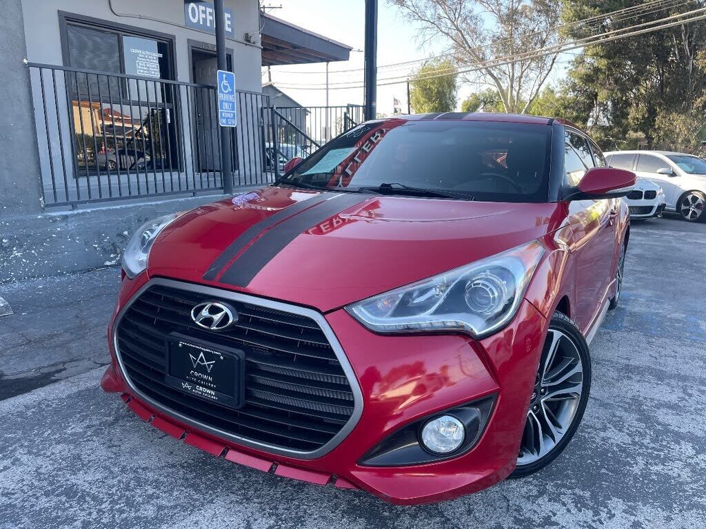 2016 HYUNDAI Veloster