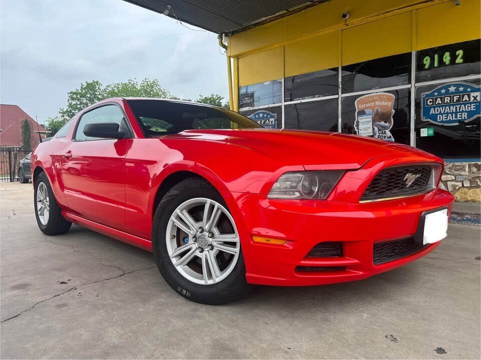 2014 FORD Mustang