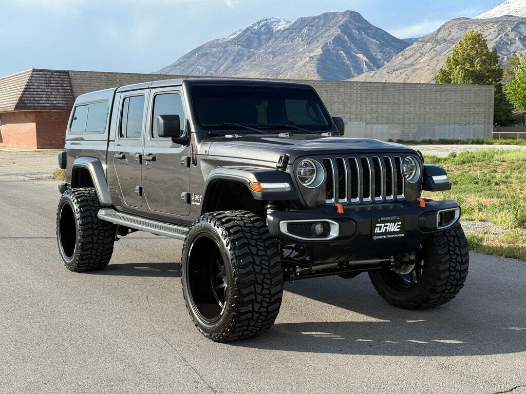 2020 JEEP Gladiator
