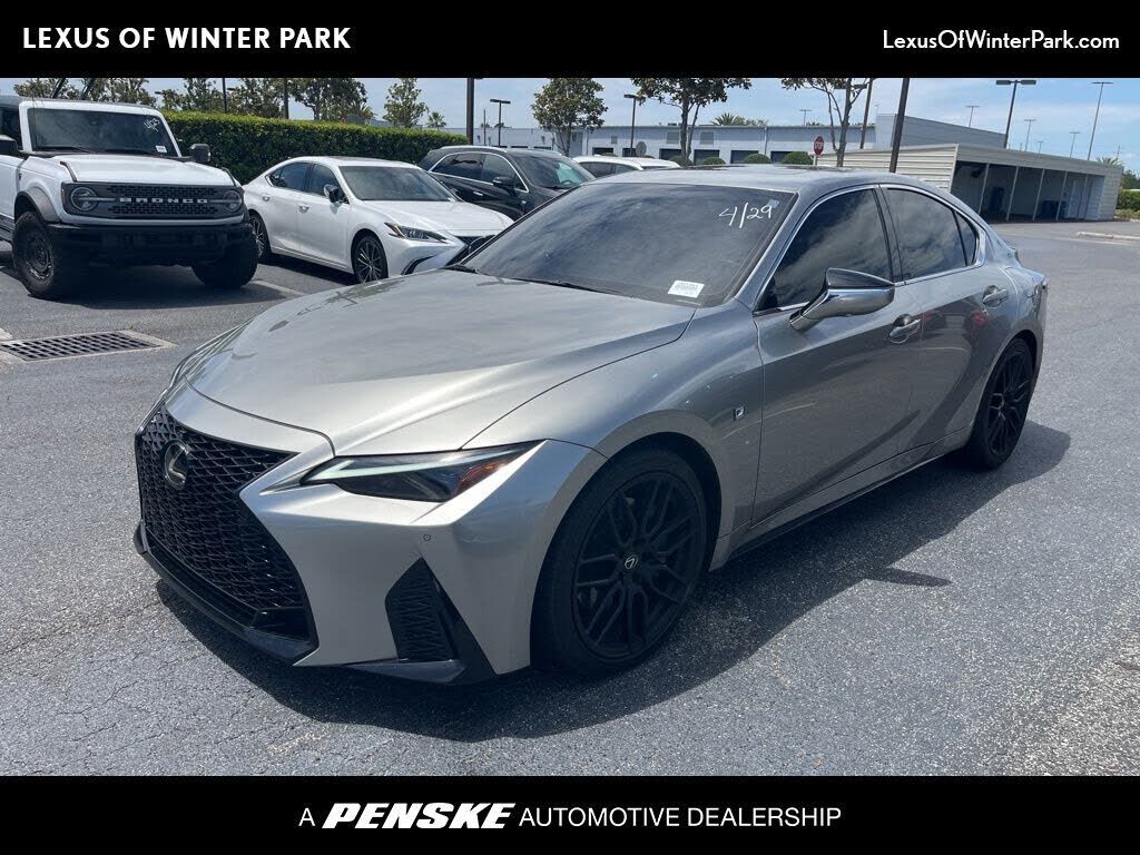 2023 LEXUS IS