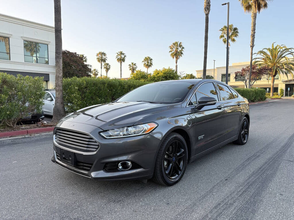 2015 FORD Fusion