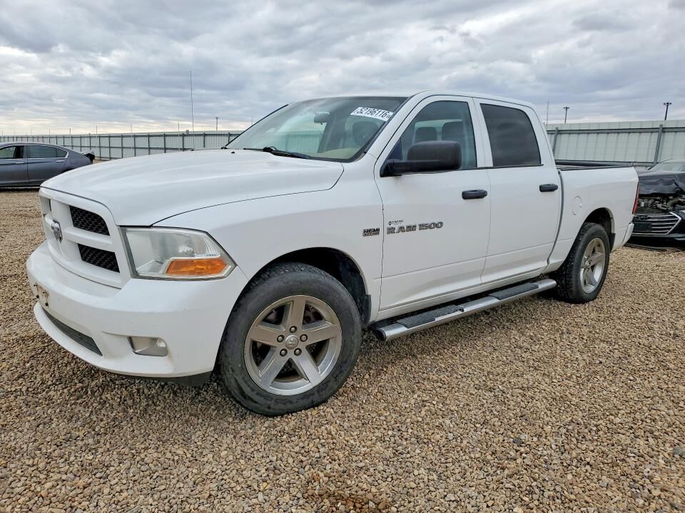 2012 DODGE Ram
