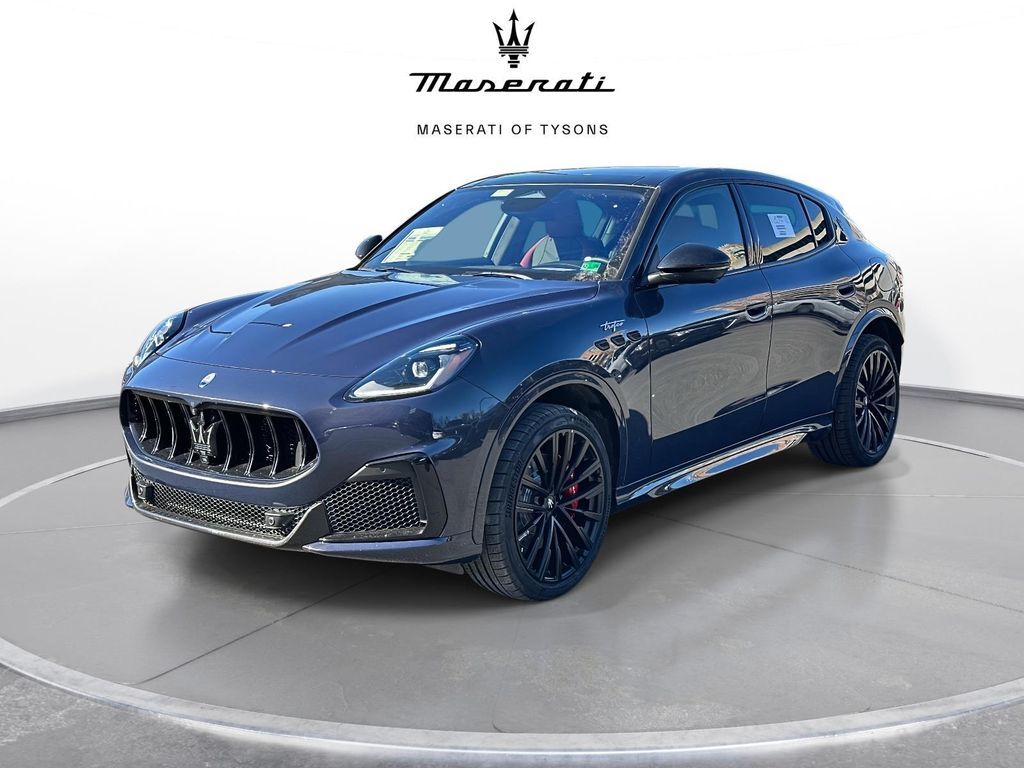 2025 MASERATI Grecale