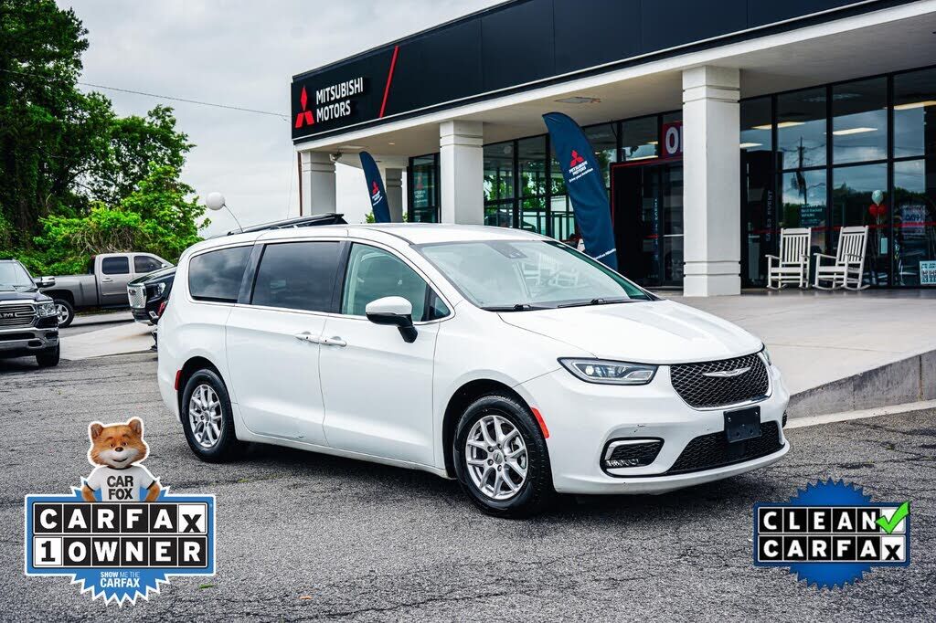 2023 CHRYSLER Pacifica