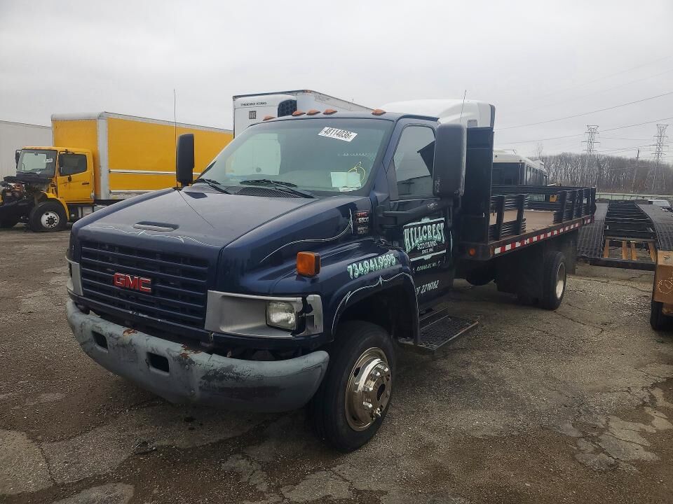 2004 GMC C5