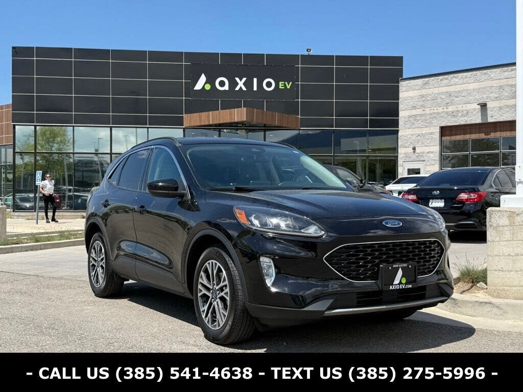 2020 FORD Escape