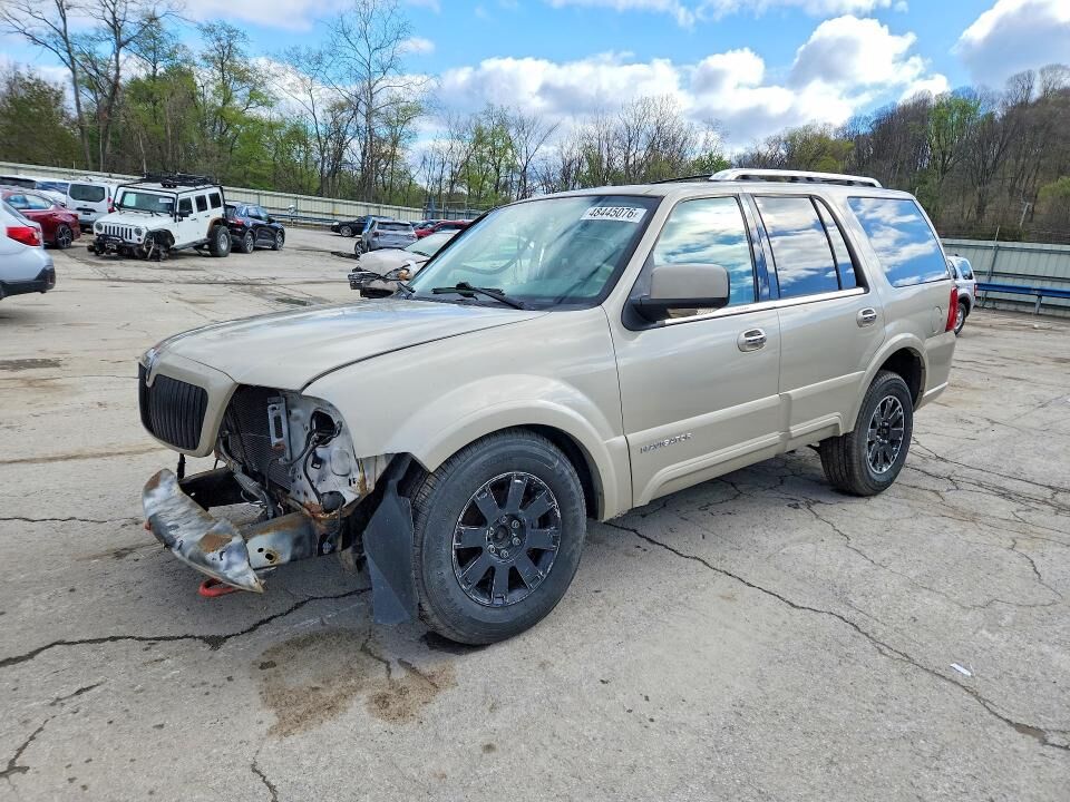 2004 LINCOLN Navigator