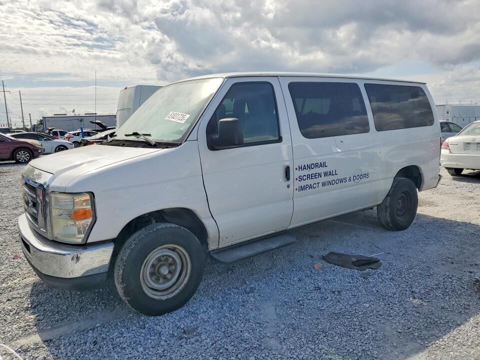 2014 FORD E-350