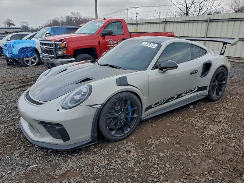 2019 PORSCHE 911
