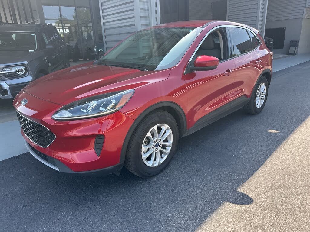 2020 FORD Escape