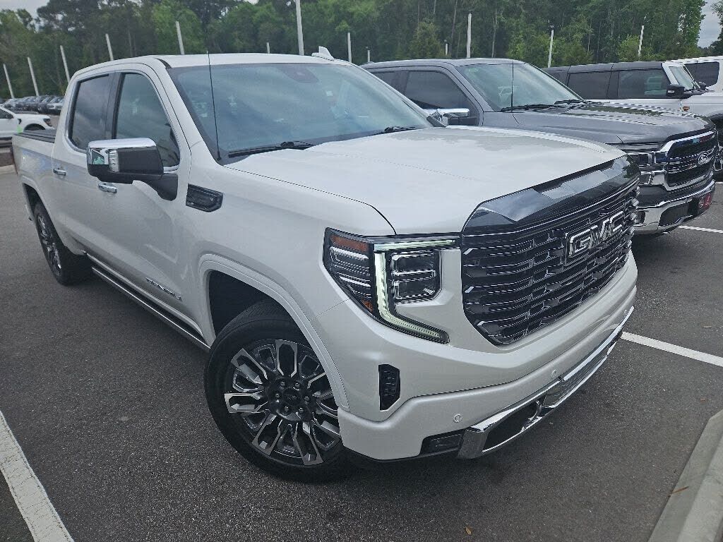 2024 GMC Sierra