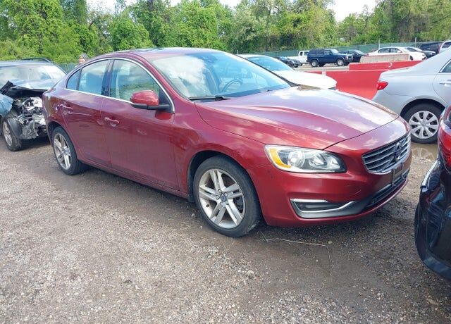 2015 VOLVO S60