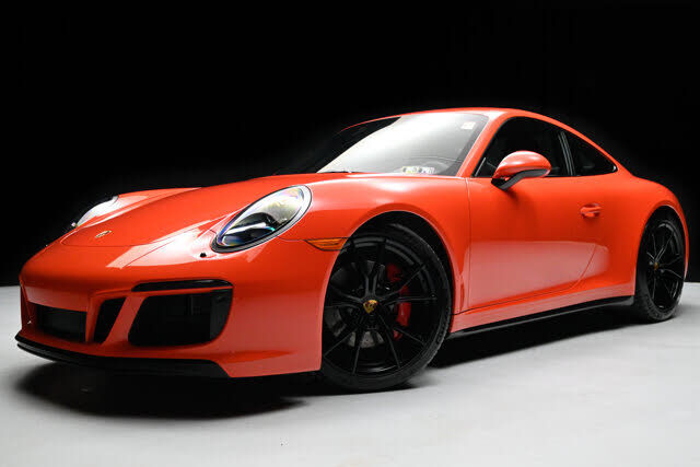 2017 PORSCHE 911