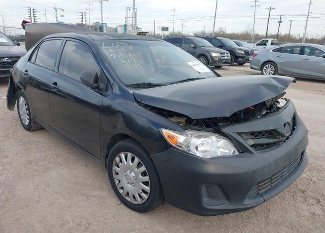 2012 TOYOTA Corolla