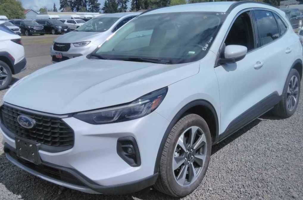 2025 FORD Escape
