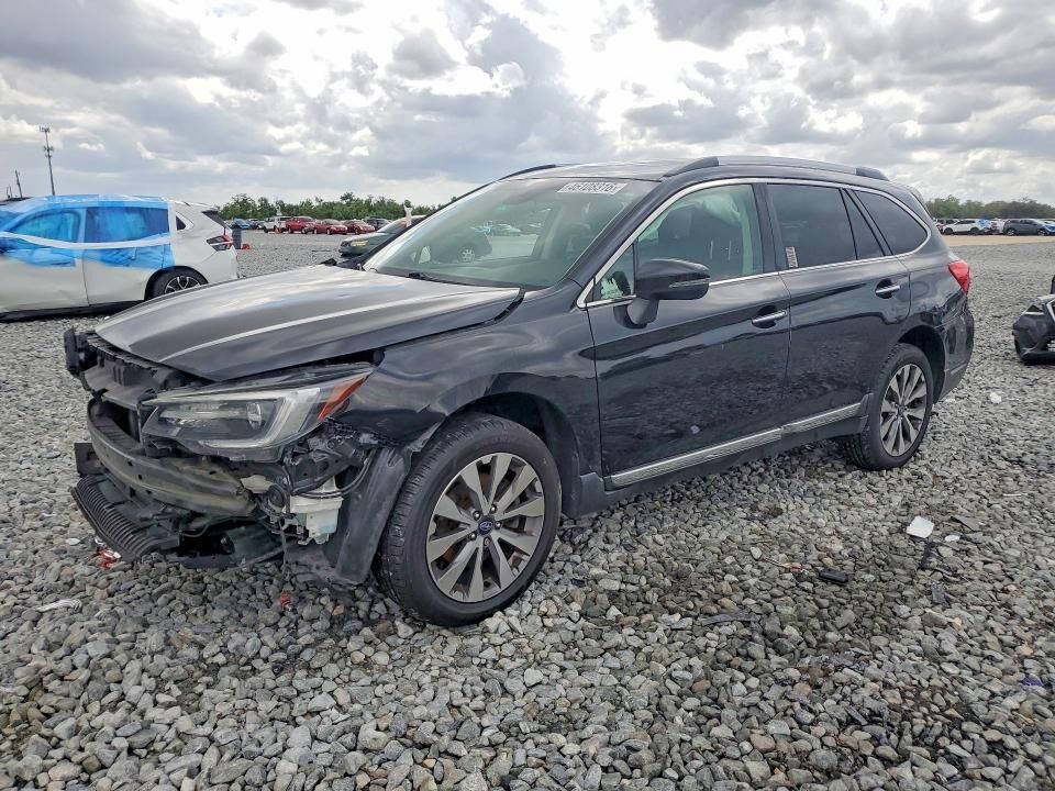 2018 SUBARU Outback