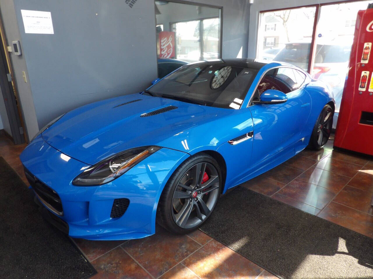 2017 JAGUAR F-Type