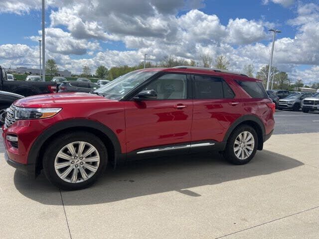 2024 FORD Explorer
