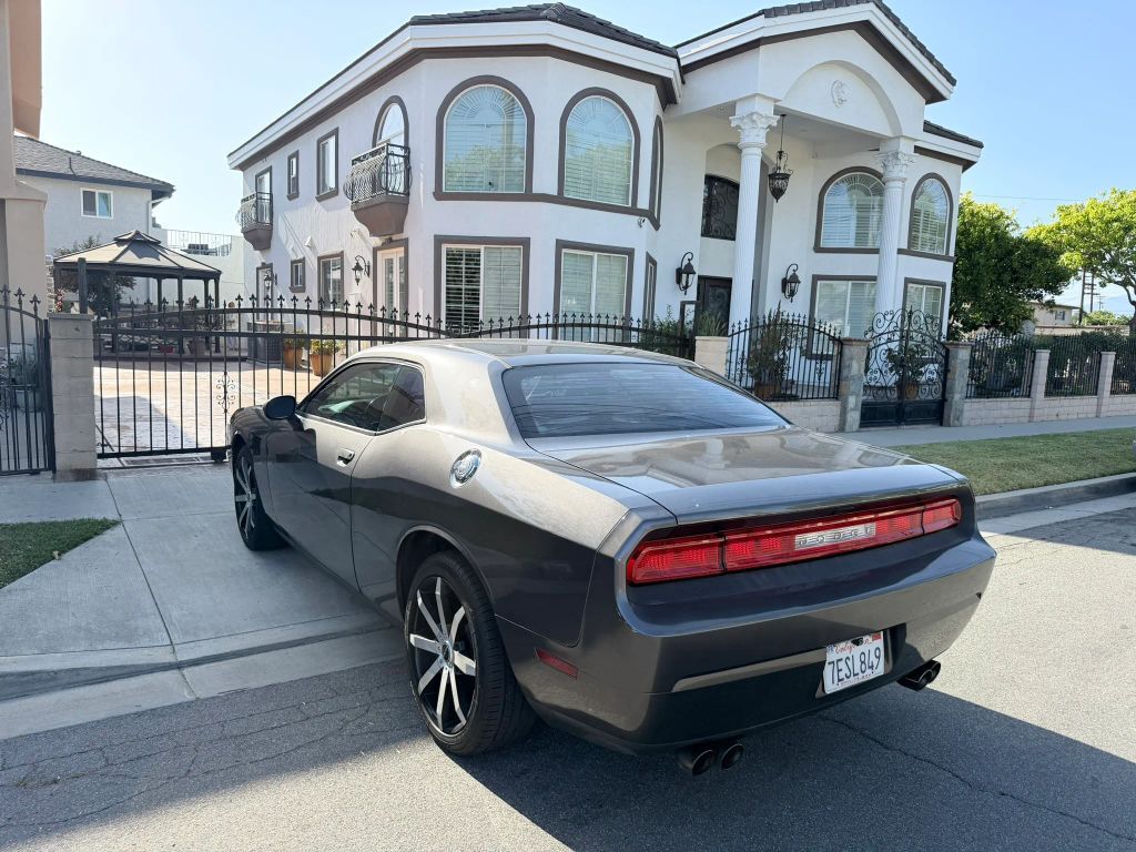 2014 DODGE Challenger