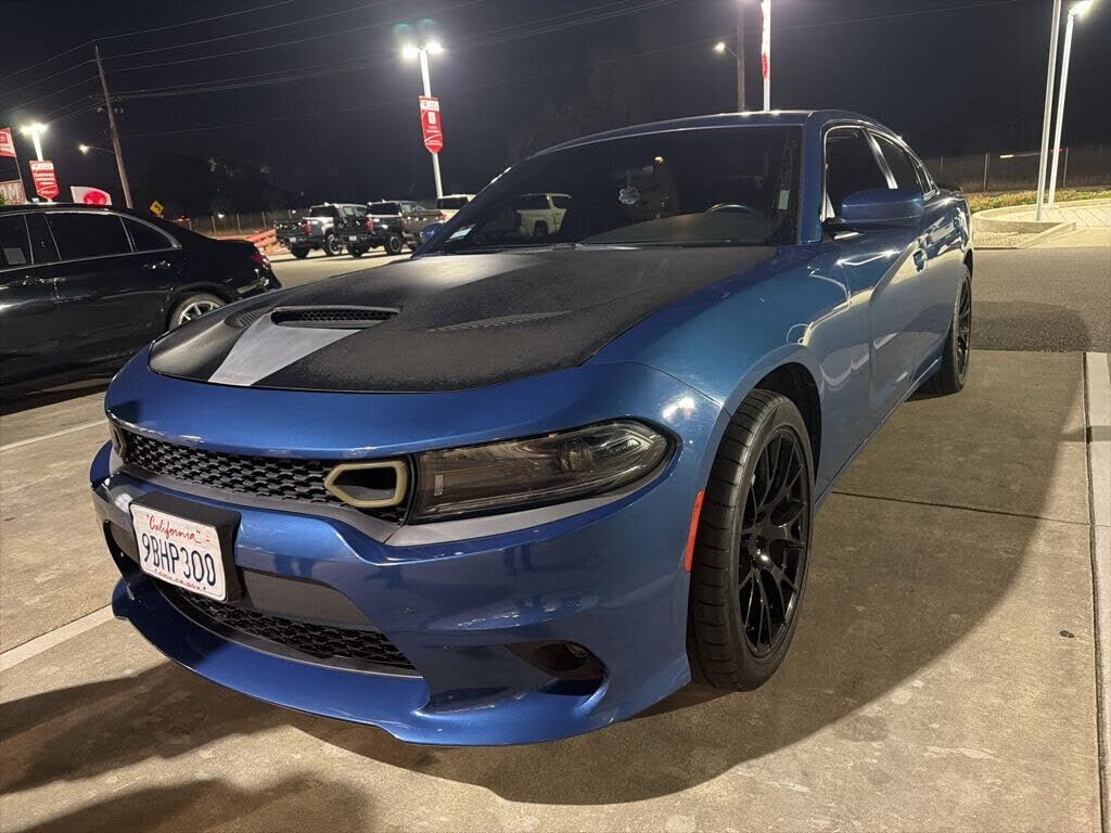 2022 DODGE Charger