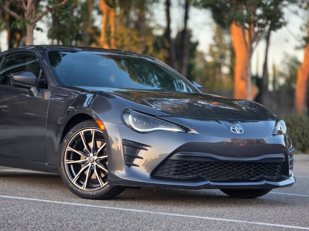 2020 TOYOTA 86