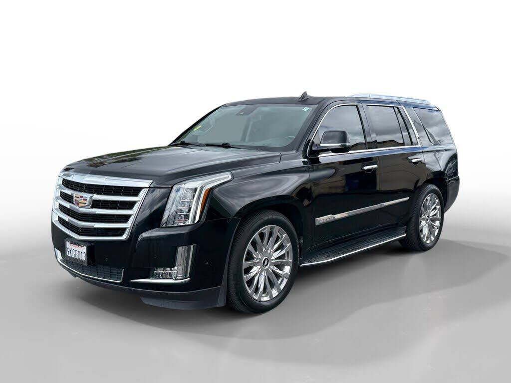 2017 CADILLAC Escalade
