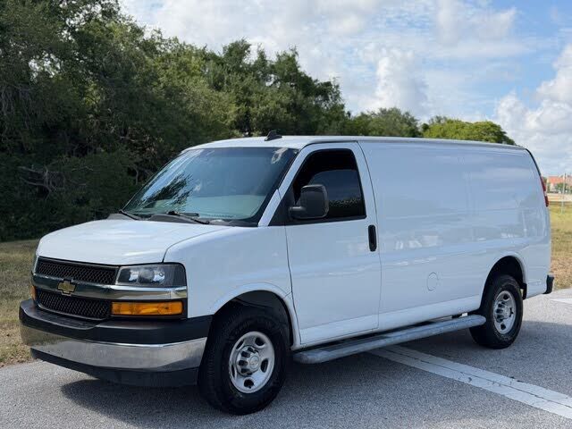 2021 CHEVROLET Express
