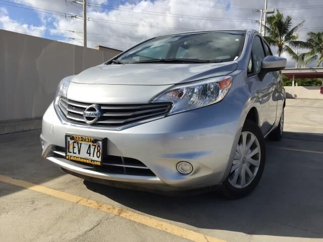2015 NISSAN Versa