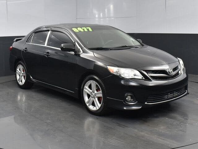 2013 TOYOTA Corolla