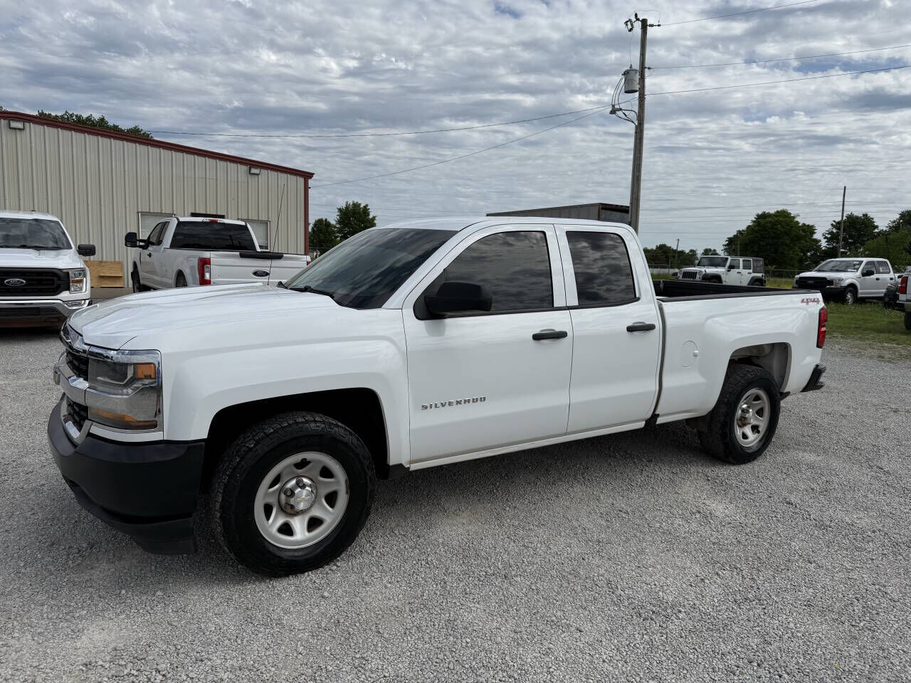 2017 CHEVROLET Silverado